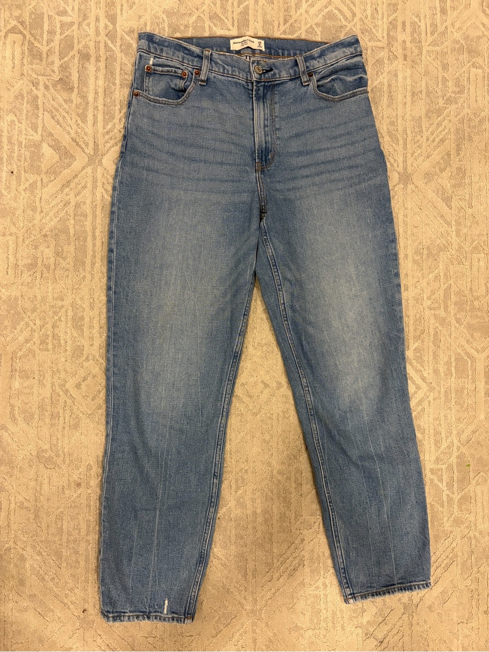 Abercrombie & Fitch Women's Mom High Rise jeans Size 29/8 L